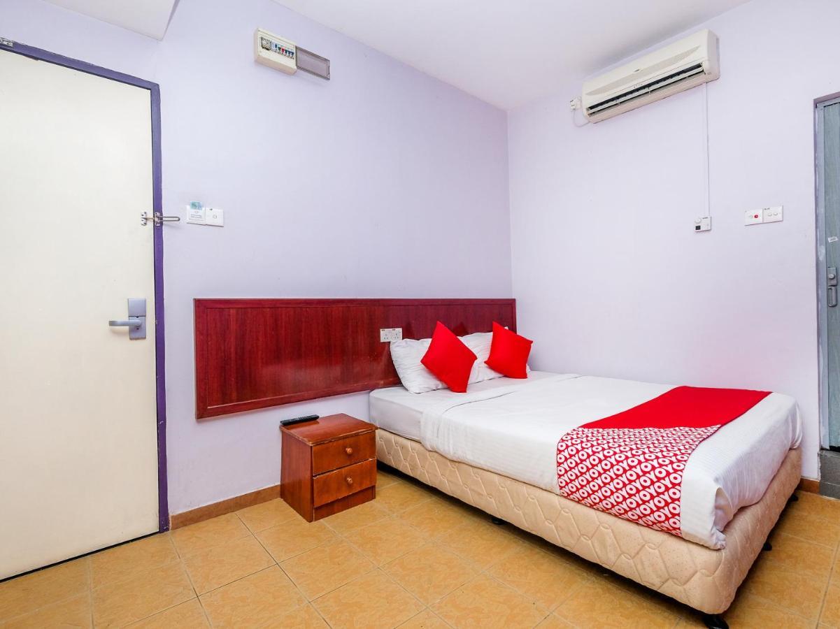 Oyo 984 Kings Hotel Kuantan Exterior photo